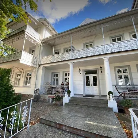 Ferienwohnung Strandgut - Sanssouci Appartamento Binz